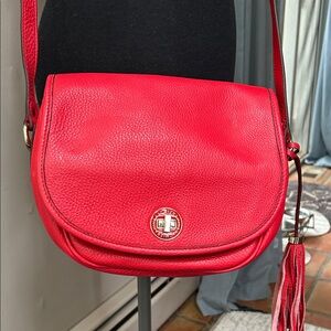 Isaac Mizrahi Vibrant Red Leather Crossbody Bag